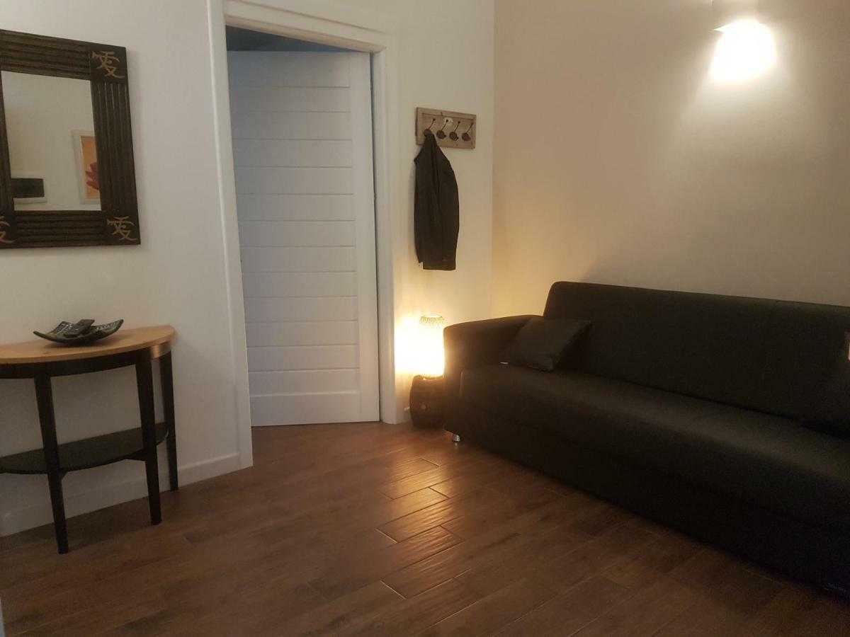 House Don Tonino Lägenhet Lecce Exteriör bild